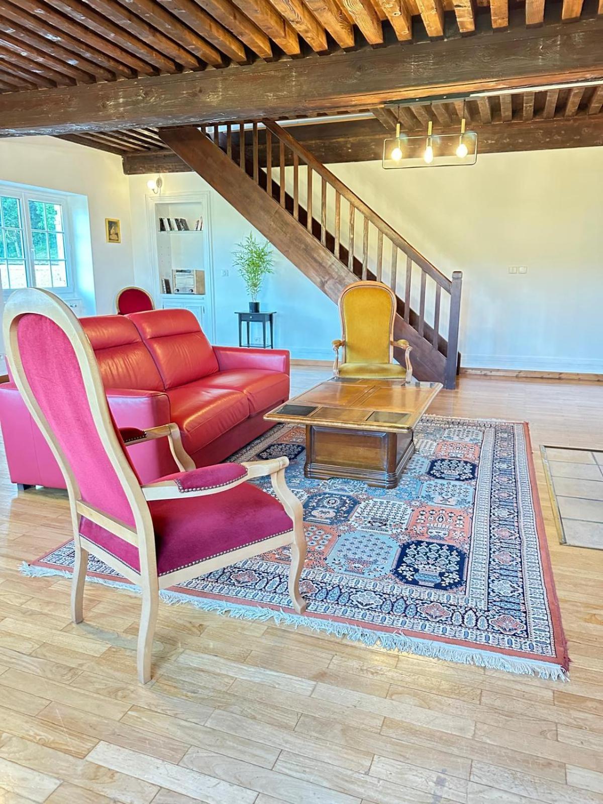 Sejourner Au Chateau De La Roue Grand Appartement Lissieu Екстер'єр фото